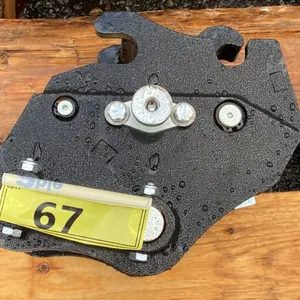 IRANCH MINI EXCAVATOR SEMI-AUTOMATIC QUICK CHANGER