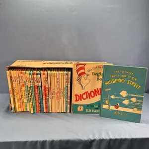 APPROX. 30 CHILDRENS BOOKS
