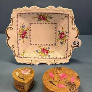 ROYAL ALBERT PETIT POINT 7IN CANDY DISH