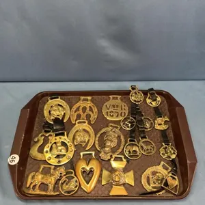 QUANTITY OF HORSE BRASS