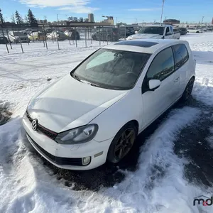 SALVAGE UNIT: 2010 Volkswagen GTI Car (White)
 UNRESERVED