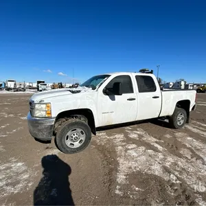 2011 Chevrolet Silverado 3500HD 4x4 Crew Cab Pickup
