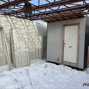 8' x 8' Shack & More

 UNRESERVED