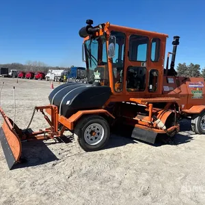 2017 Broce Broom CRT 350 Self-Propelled Broom