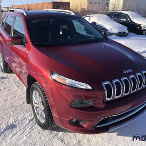 2017 Jeep Cherokee Overland SUV