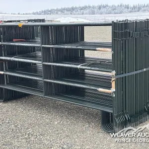 (31) 9 FT. 6 IN. LIVESTOCK PANELS