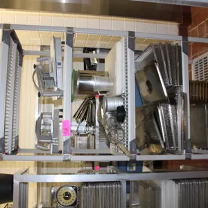 Metro Max Rack and Contents
