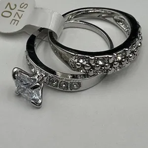 Ladies Double Engagement/Wedding Ring princess Cut Solitaire Set