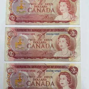 Three 1974 Bank of Canada Two Dollar Notes, Modified Portrait