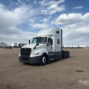 2022 International LT625 6x4 T/A Sleeper Truck Tractor