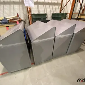 (4) Waste/Recycle Bins
 UNRESERVED