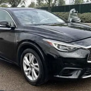 (CA) 2017 Infiniti QX30