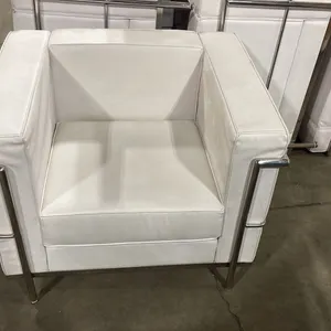 SET OF 4 WHITE AND CHROME MODERN RECEPTION ARM CHAIRS
