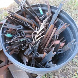 Pickup Teeth * Crop Lifters * Bin Sweep