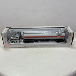 GULF PETERBILT TANKER SEMI