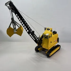TONKA MIGHTY CRAWLER CRANE WITH CLAM BUCKET