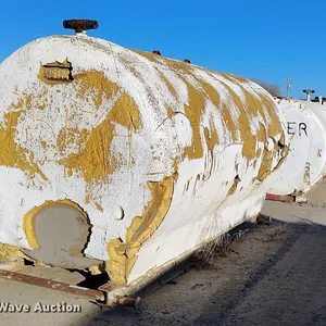 (2) tanks