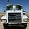 1998 Mack semi truck