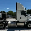 2015 International 8600 semi truck