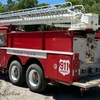 1981 Mack R686ST Quint fire truck