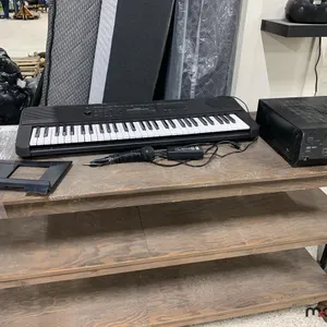 Yamaha Keyboard & Stereo Receiver
 UNRESERVED