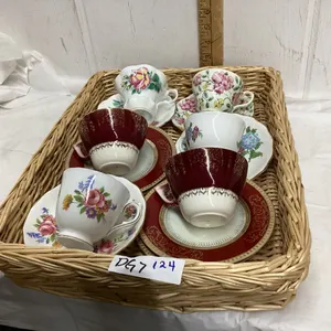 FLAT OF TEA CUPS & SAUCERS