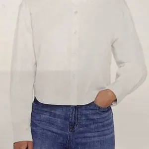 Gap Long-Sleeve White Shirt – Size Medium