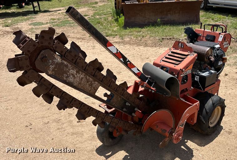 2012 Ditch Witch RT24 trencher
