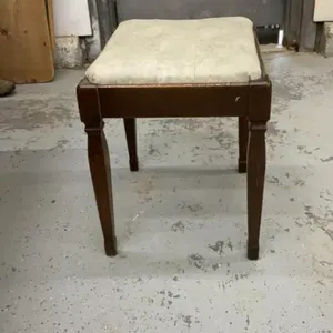 SMALL VINTAGE BENCH W/ STORAGE