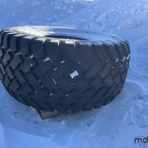 BKT VF900/65R32 Ride Max Tire
 UNRESERVED