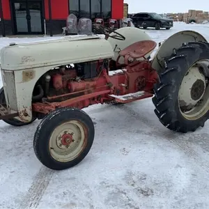 Ford 8N Tractor w/ 3Pth & Pto