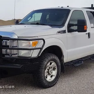 2012 Ford F350 Super Duty  Crew Cab dump flatbed pickup truck