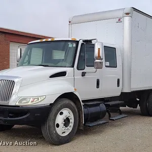 2008 International 4300 Crew Cab box truck