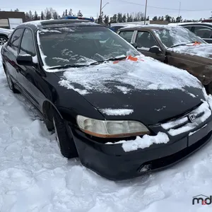 SALVAGE UNIT: 1998 Honda Accord EX Series Car
 UNRESERVED