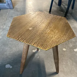 SMALL ANTIQUE BRASS 5 SIDED 3 LEGGED METAL TOP SIDE TABLE