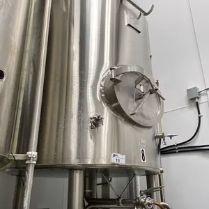 10HL JACKETED BRITE BEER TANKS, 1.5" TC FITTINGS, 6" DRY HOP PORTS, THERMOSTAT CONTROLS,
