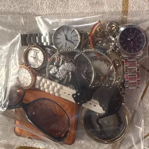 BAG OF JEWELRY, WATCHES, SUNGLASSES AND WALLET