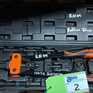 HARDELL RIVETER IN CASE