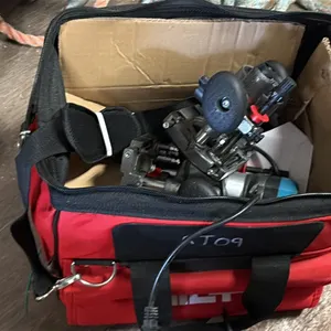 VEVOR 0700C ROUTER/TRIMMER WITH A GROUP OF ACCESSORIES IN HILTI TOOL CASE