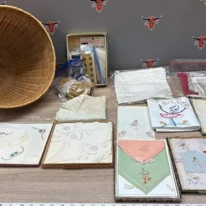 Quantity of Vintage Cloth Napkins & Wicker
