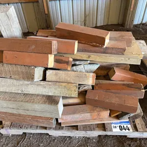 Pallet Lot; Wood Blocking
