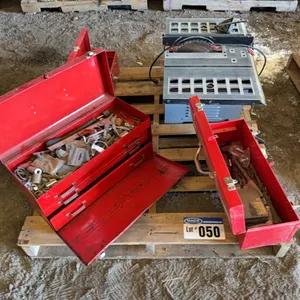 Pallet Lot; Tool Boxes & Tools, Table Saw
