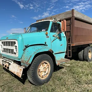 Chev 70 Tandem Axle Grain Truck; SN.JM7200P104552