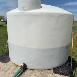 1400 Gallon Poly Water Tank With 2" Fittings
