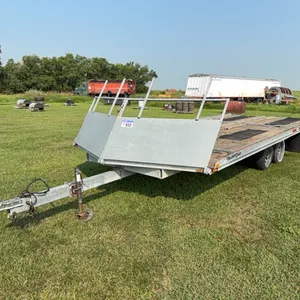 2006 Yacht Club 4 Place Tandem Axle Snow Machine Trailer; SN.4H101282060393229