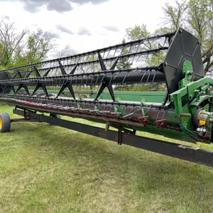 John Deere 930 Straight Cut Flex Header & Transport; SN.H00930F646301