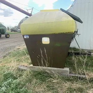 John Deere 655 Air Seeder Tank