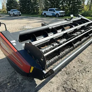 MacDon 922 Auger Hay Header; SN.145840-2002