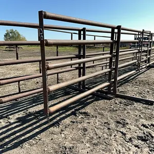 (2) HD 30FT 5 Bar Drill Stem Corral Panels With 12Ft & 2.5Ft Gates