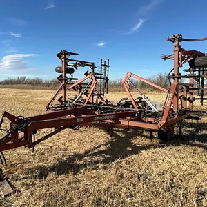 Morris CP-725 DT 27FT Cultivator & Tine Harrows